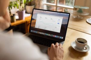Mehr über den Artikel erfahren Erste Hilfe bei KI-Trafficverlust: Wie Publisher ihre Leser zurückgewinnen